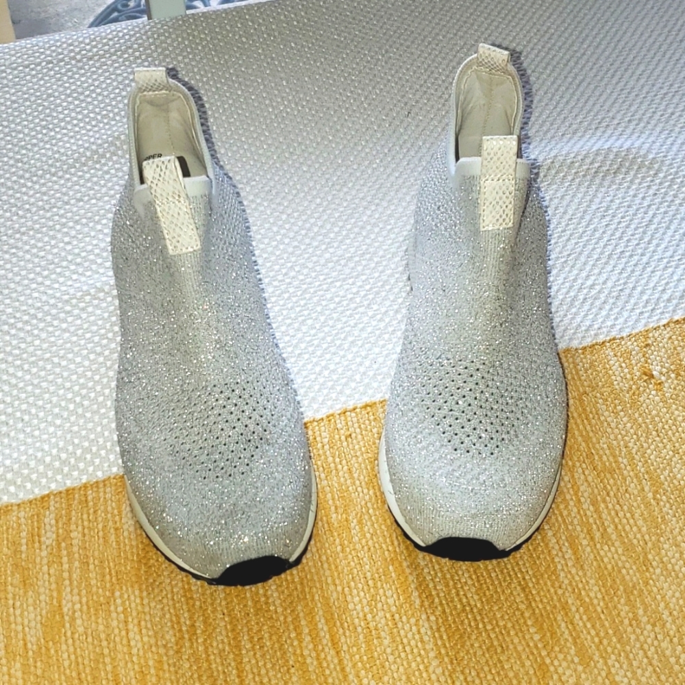 White slip-on woman sneaker - Picture 4 of 6
